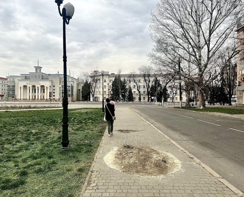 Russia attacks Ukrainian civilians Kherson