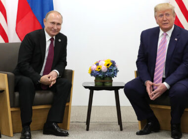 Russia and America both want Ukraine to "choose" defeat. And we're watching it live