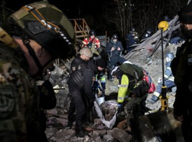 aftermath russia's attack zaporizhzhia late 21 2025 1080_600_1742603251-5865 ukraine news ukrainian reports