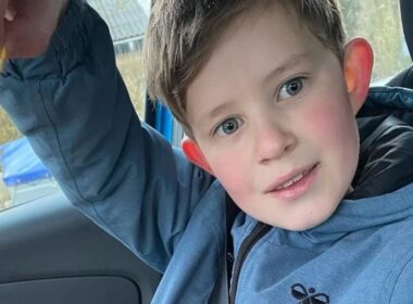 A Danish 11-year-old boy raised over $4,900 by making beaded Easter chicks to help Ukrainian children who lost their homes during the ongoing war.