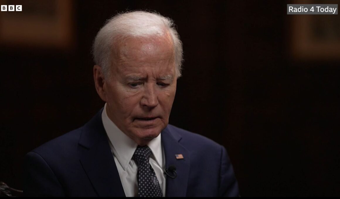 biden calls trump’s ukraine policy modern-day appeasement russia joe former president has accused successor donald trump pursuing “modern-day appeasement” pressuring give up territory interview bbc aired 7 2025 warned approach