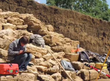 illegal russian Archaeological excavations