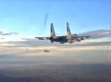 france boosts hammer bomb output ukraine nearly 40% launch french-supplied aasm ukrainian air force's su-27 flanker aircraft militarnyi mig-29 launching has exceeded its production plan bombs almost le parisien reported