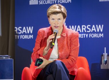 latvia urges eu shut visa door russians baiba baže warsaw security forum 2025 bartlomiej sawka/ cinefotopl qd13 latvia’s foreign minister braže has publicly urged european union countries halt issuance visas