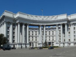 putin wants buffer zone ukraine — kyiv says put russia building ukraine's ministry foreign affairs 2020 мзс_україни_(2020-07-18) russian president vladimir announced military has begun establishing so-called “security zone” along border