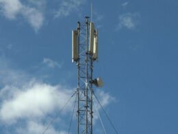 eu drop roaming fees ukraine moldova starting 2026 mobile communications tower youtube/trk lozova 1accc82ea431fec9af4f082648e92b5b_l set join eu’s “roaming like home” system 1 marking symbolic move toward full integration european union