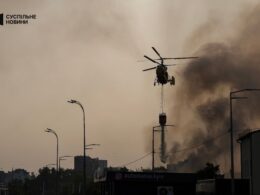 russia kills woman kyiv one largest air attacks city strikes maternity hospital odesa ukrainian firefighting helicopter after russia's drone attack capital 10 2025 25080e5137e77bad ukraine news reports