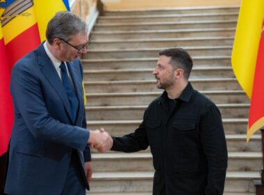“i did betray russia” says serbia's pro-russian president vučić after abstaining signing odesa summit declaration presidents aleksandar serbia (l) volodymyr zelenskyy ukraine (r) 11 2025 presidentgovua e753194d3f8ba6223622e5daa86138d3_1749650790_extra_large serbian made first