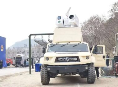 new laser weapon china seen russian hands front china's anti-drone system silent hunter militarnyi photo_2025-05-30_21-39-56-2 troops using chinese-made air defense shoot down ukrainian drones visual confirmation emerging recent footage ukraine