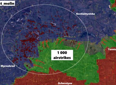 OSINT analysis revealed nearly 1,000 Russian bomb strikes within weeks, targeting Ukraine's second line of defense between Pokrovsk and Kostiantynivka in Donetsk Oblast. Map: X/@clement_molin