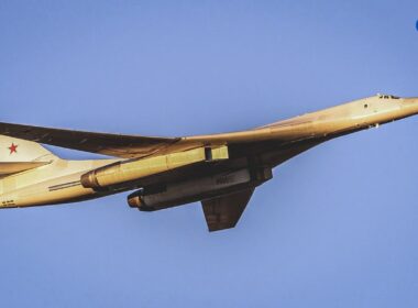 ukraine says russia’s tu-160 bomber use missile attack last night proves tu-95 shortage after operation spiderweb russia's strategic militarnyi 6 russia involved its bombers night's cruise strike against ukraine’s air