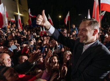 Poland abandons Ukraine Karol Nawrocki